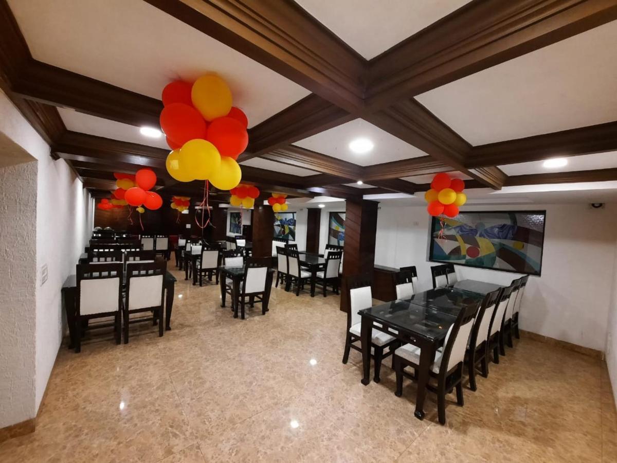 Hotel Basera ムスーリー エクステリア 写真