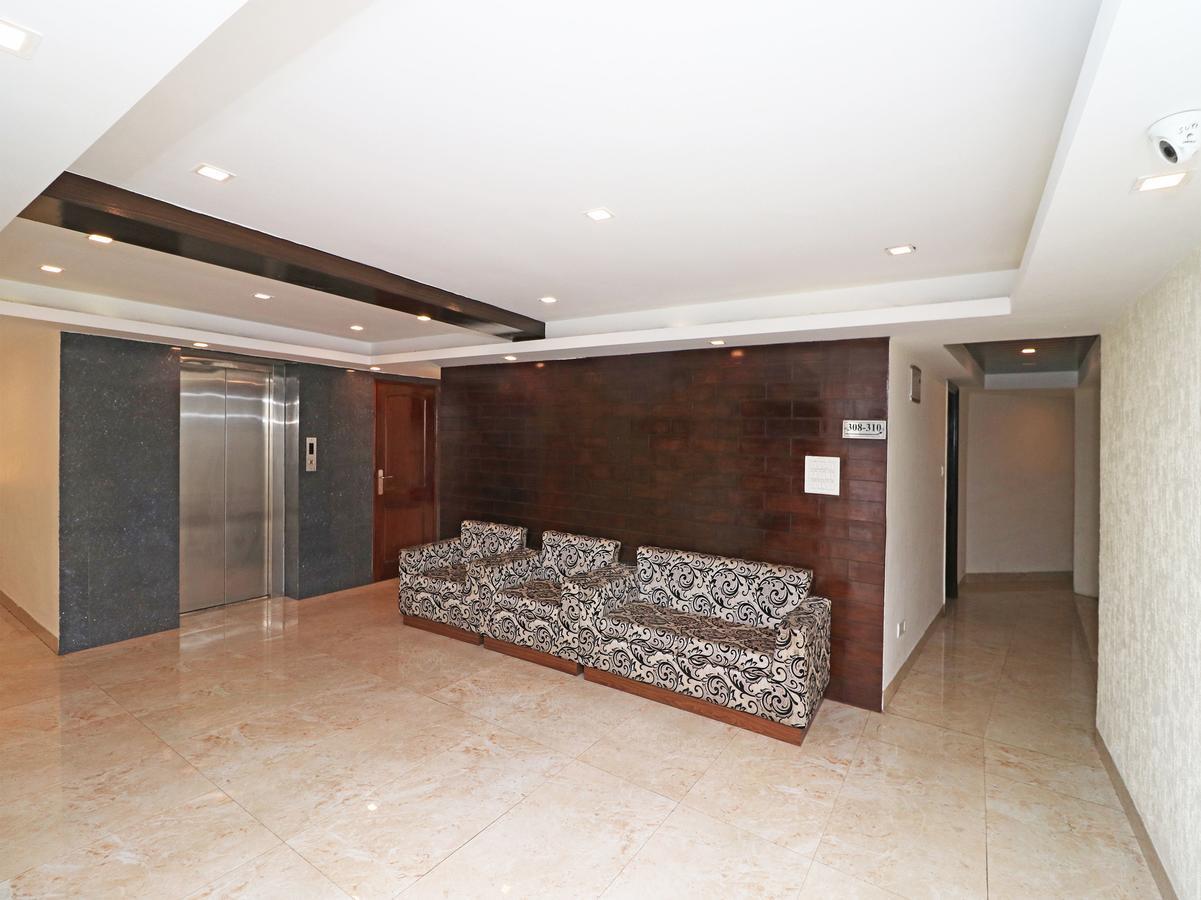 Hotel Basera ムスーリー エクステリア 写真